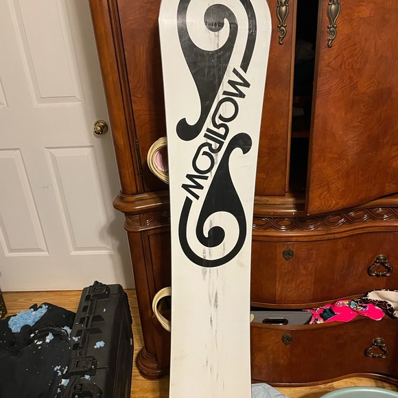 Snowboard morrow - Picture 6 of 9